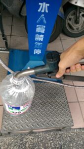 ガソリンスタンド型給水